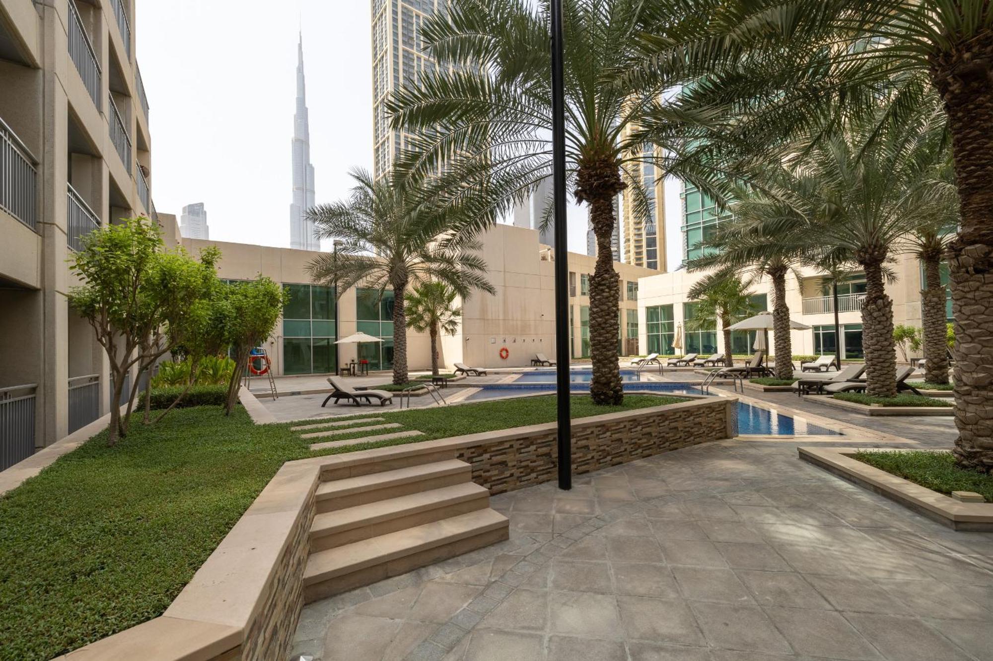דובאי Upgraded Apartment With Stunning Burj Khalifa View מראה חיצוני תמונה